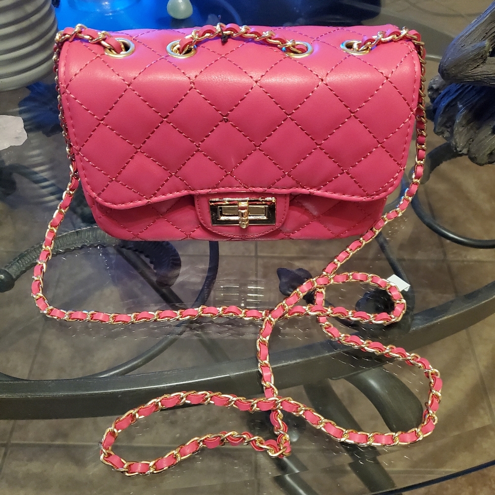 Diamond Stitched Mini Chain Bags - Picture 4 of 6